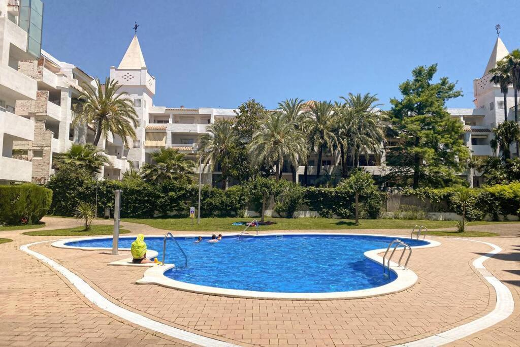 로지즈 Blue Marina - Terraza, Piscina Y Wifi Gratis 아파트 외부 사진